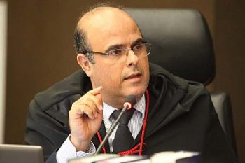 Desembargador Fernando Tourinho de Omena Souza, presidente da Câmara Criminal do TJ.