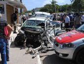 Assaltantes são feridos durante perseguição em Jacarecica