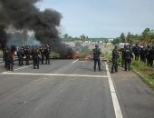 Bope foi acionado para desobstruir as vias de acesso a Maceió