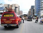 Acidente deixa três feridos na Deputado Lages, em Ponta Verde