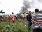 Moradores bloqueiam acesso a cidade de Tanque D'Arca