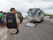 Segundo testemunhas, motociclista invadiu a contramão causando o acidente