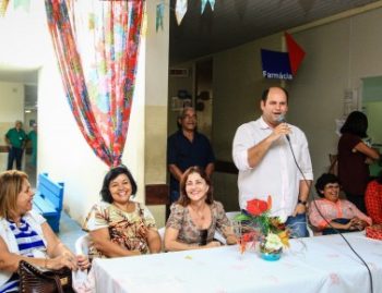 Usuários do PAM Salgadinho comemoram em clima junino