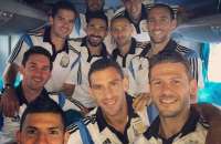 Jogadores da Argentina dentro do ônibus no Rio de Janeiro