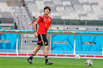 Joachim Löw se assusta com a violência e espera que árbitro mexicano coíba jogadas mais ríspidas no Mineirão