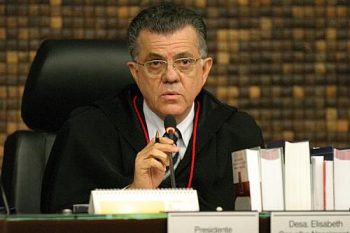 Desembargador Sebastião Costa Filho, relator do processo