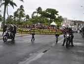 Soldado Izabelle é homenageada durante desfile cívico