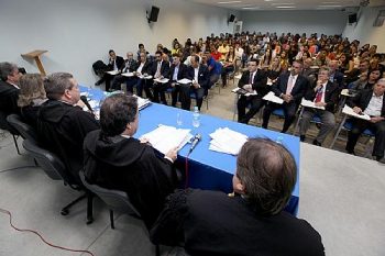 Sessão da 1ª Câmara Cível ocorreu no auditório do Cesmac