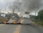 Manifestantes pedem a implantação de redutores de velocidade na rodovia.