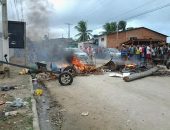 Trânsito completamente bloqueado na AL 101 Norte, em Pescaria