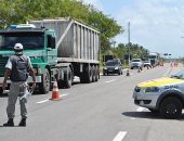 Saídas da cidade registram movimento tranquilo na manhã desta quarta, 24