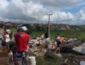 Populares saquearam carga do caminhão