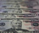 Dólar volta a ser cotado acima de R$ 2,70