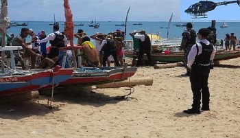 Policiais apreendem drogas e utilizam cães farejadores