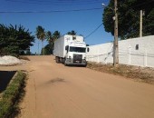 Polícia localiza caminhão roubado na BR 101