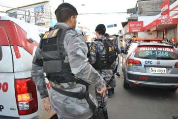 Três batalhões ocuparam a grota desde as primeiras horas da manhã