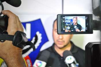 Delegado diz que "Cobra" trocou tiro com a   polícia e fugiu (Foto: Milton Rodrigues / Alagoas 24 Horas)