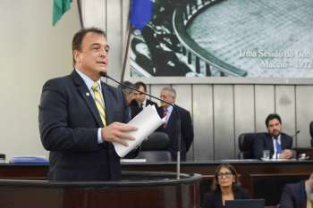 Deputado Galba Novaes (PRB)