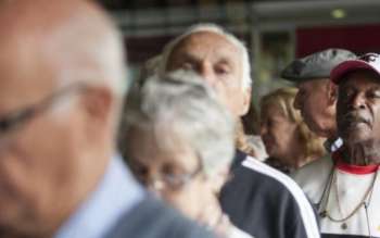 Aposentados receberão 13º salário