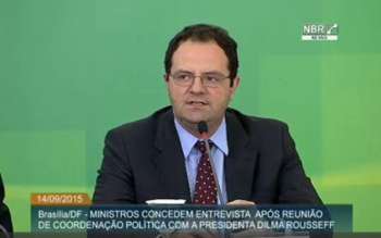 Ministros concedem entrevista