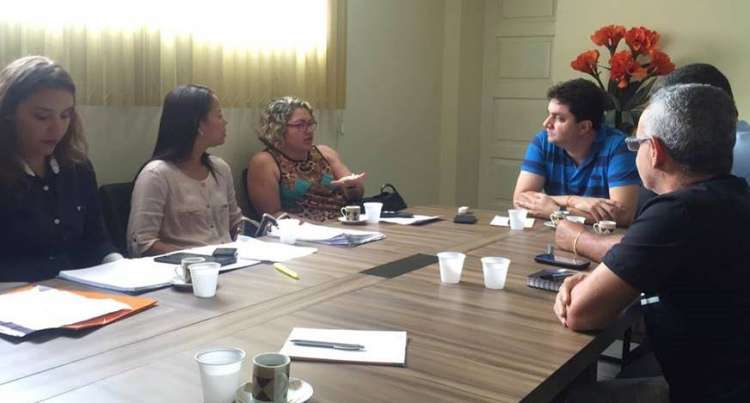 Henrique Madeira esteve reunido com uma equipe de técnicos da Secretaria Municipal de Saúde