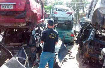 Policiais Civis realizam vistoria em estabelecimentos. (Foto: Ascom/PC) 