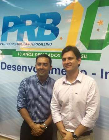 César Júnior com o presidente estadual do PRB, Marcelo Beltrão