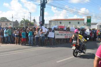 Protesto ocorreu em frente ao MPF  