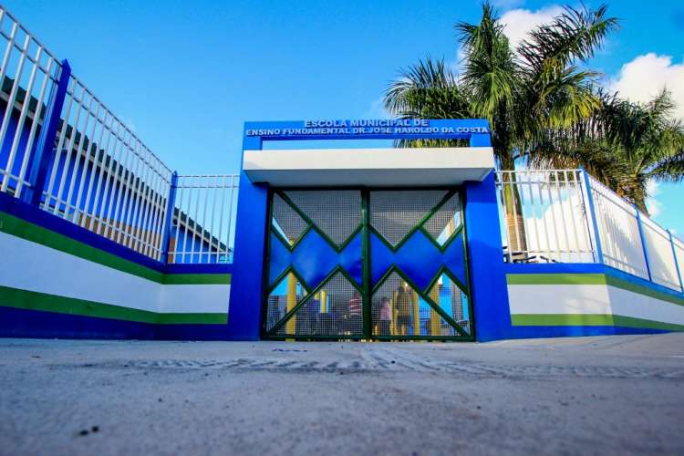 A Escola Municipal Haroldo da Costa foi totalmente reformada. 