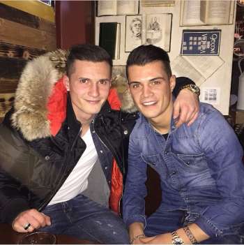  Taulant Xhaka (esq) e Granit Xhaka (dir)