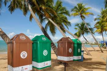 Coletores seletivos serão instalados na praia de Cruz das Almas. Foto:Marco Antônio/Secom Maceió 