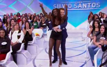 Silvio Santos passa dos limites com brincadeira