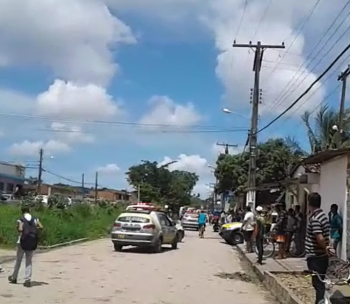 Protesto ocorreu no Cruzeiro do Sul