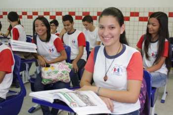 Escolas estaduais da Alta Maceió expõem experiências exitosas no Ideb