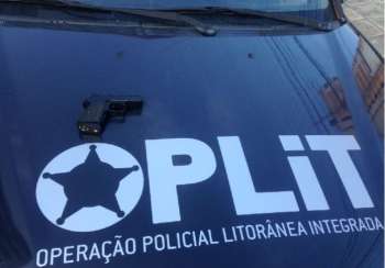 Simulacro de arma de fogo apreendido com o menor (Foto:Ascom/PC) 