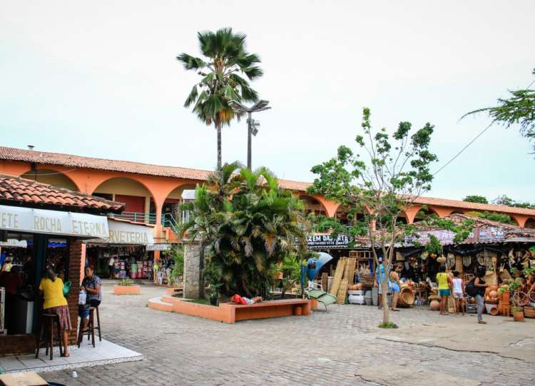 Mercado do Artesanato. 