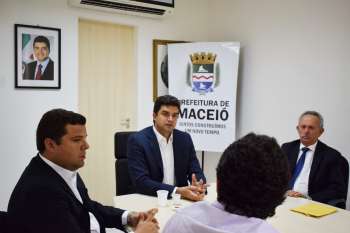 Prefeitura de Maceió e CBTU fecham acordo para projeto de VLT em Mangabeiras