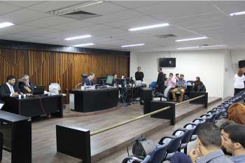 Julgamento ocorre no salão do 3º Tribunal do Júri, no Fórum do Barro Duro