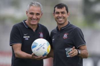 Tite e Carille trabalharam mais de cinco anos juntos no Corinthians