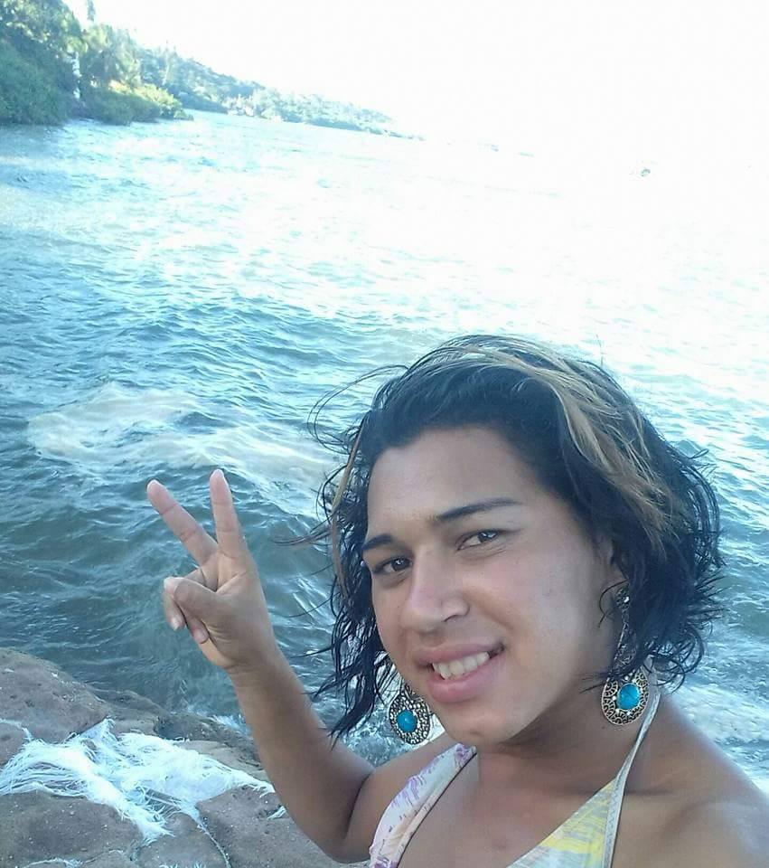 Travesti surrada e esfaqueada morre no HGE no Dia do Orgulho LGBT