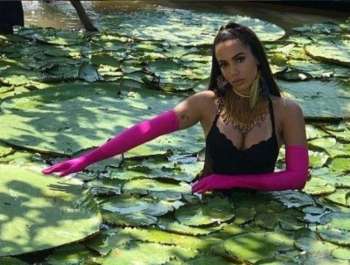 Anitta grava clipe com na Amazônia com DJ Alesso