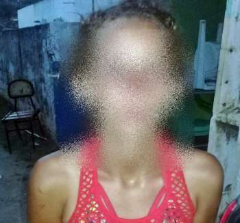 Mulher é presa após matar marido com golpes de peixeira