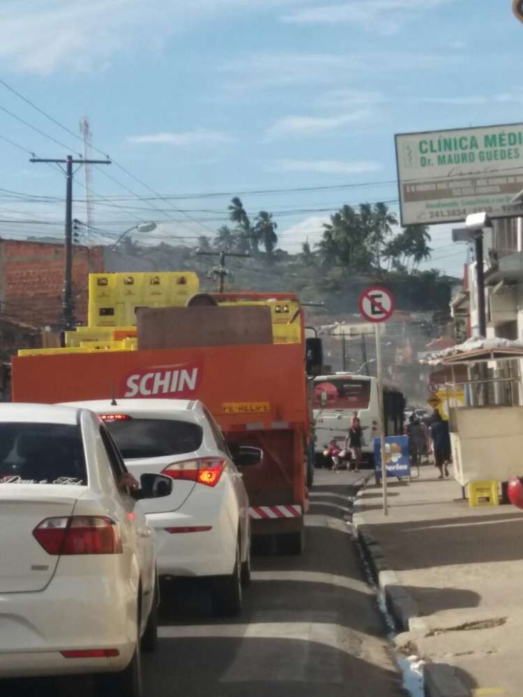 Comunidade questiona prisões de suspeitos de assaltar mercadinho