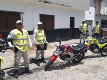 Guarnições do Ronda no Bairro recuperam moto roubada