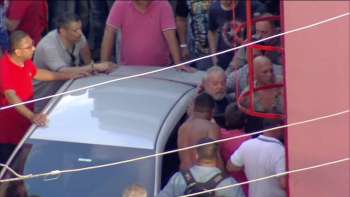 Lula voltou ao prédio do Sindicato dos Metalúrgicos do ABC (Foto: Reprodução/GloboNews) 