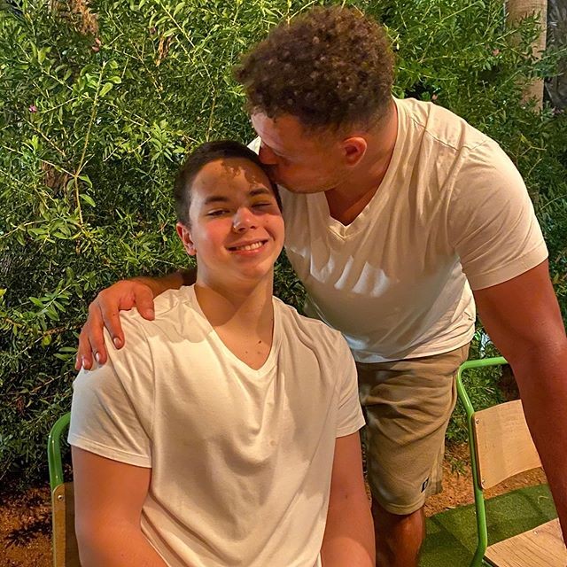 Ronaldo celebra reencontro com filho Alexander