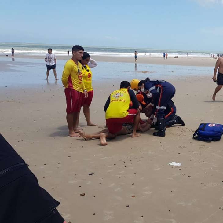 Três Jovens Se Afogam Na Praia Calhau Em São Luís Alagoas 24 Horas Líder Em Notícias On Line 0691