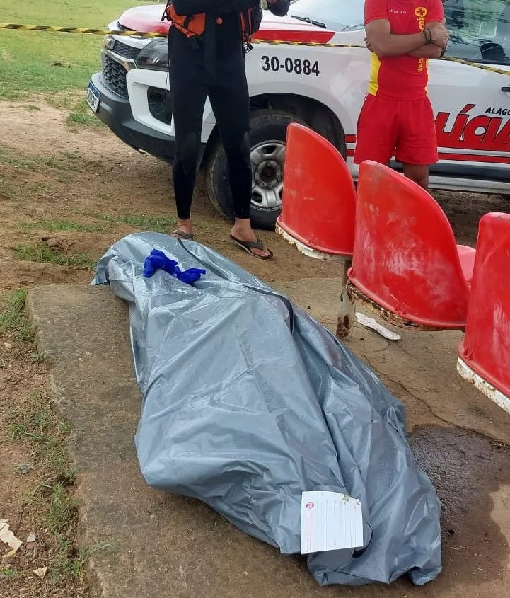 Vídeo Bombeiros Localizam Corpo De Jovem Que Desapareceu Após Pular No Rio Mundaú Alagoas 24 