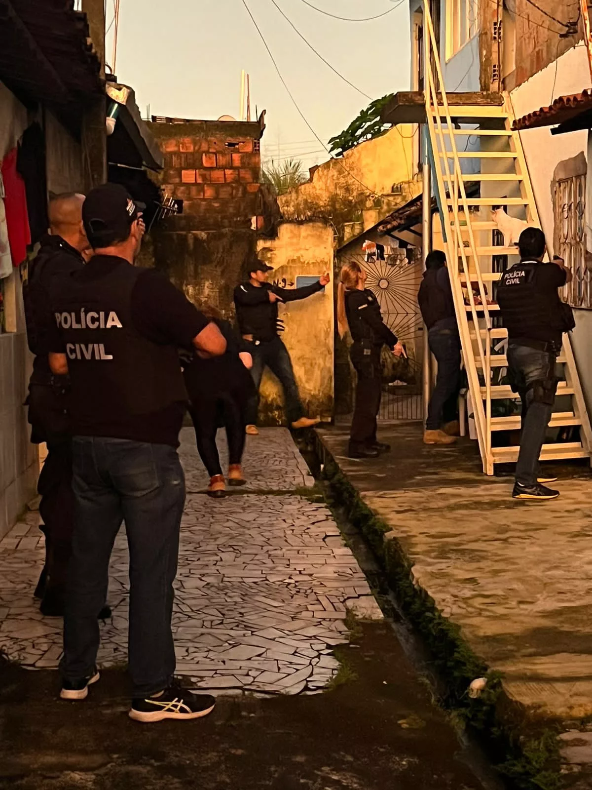 Polícia Civil Prende Dois Foragidos Condenados Por Crimes De Homicídio ...