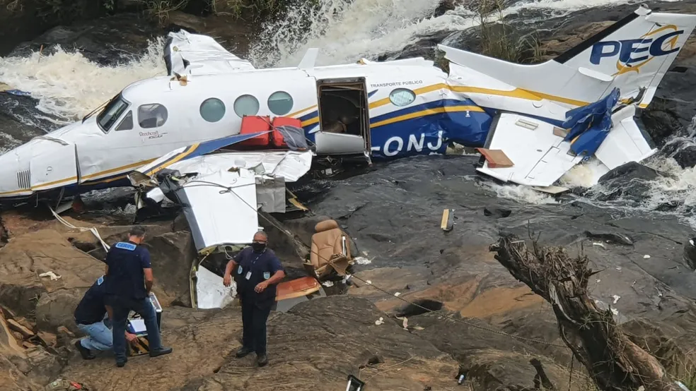 Marília Mendonça: Polícia Civil atribui responsabilidade da queda de avião que matou cantora aos pilotos; caso é arquivado - Alagoas 24 Horas: Líder em Notícias On-line de Alagoas